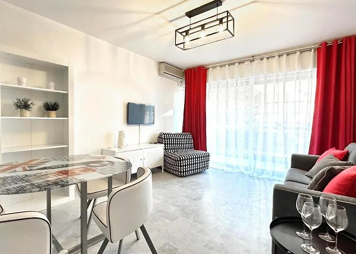Beau Studio Centre Juan Les Pins A 300M Des Plages