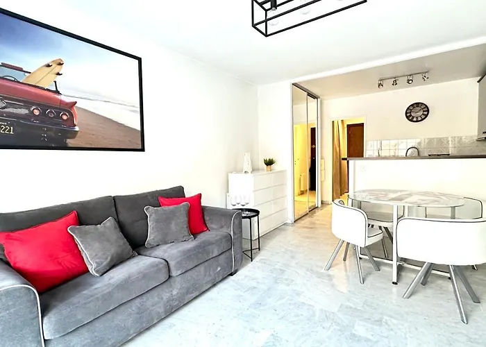 Beau Studio Centre Juan Les Pins A 300M Des Plages
