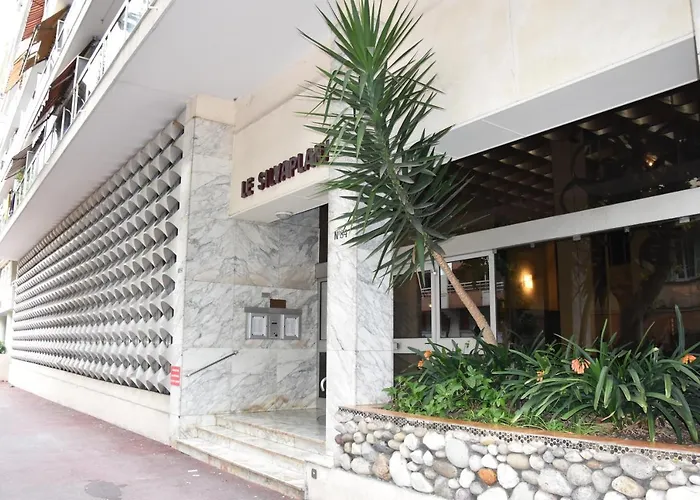Beau Studio Centre Juan Les Pins A 300M Des Plages